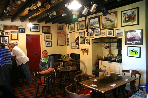 Inside the Cresselly Arms, Cresswell Quay