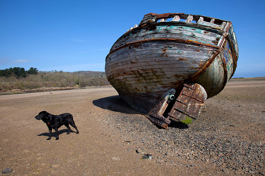 Dulas Bay on Anglesey Wreck on Dulas Bay on Anglesey on the Welsh Coast Path