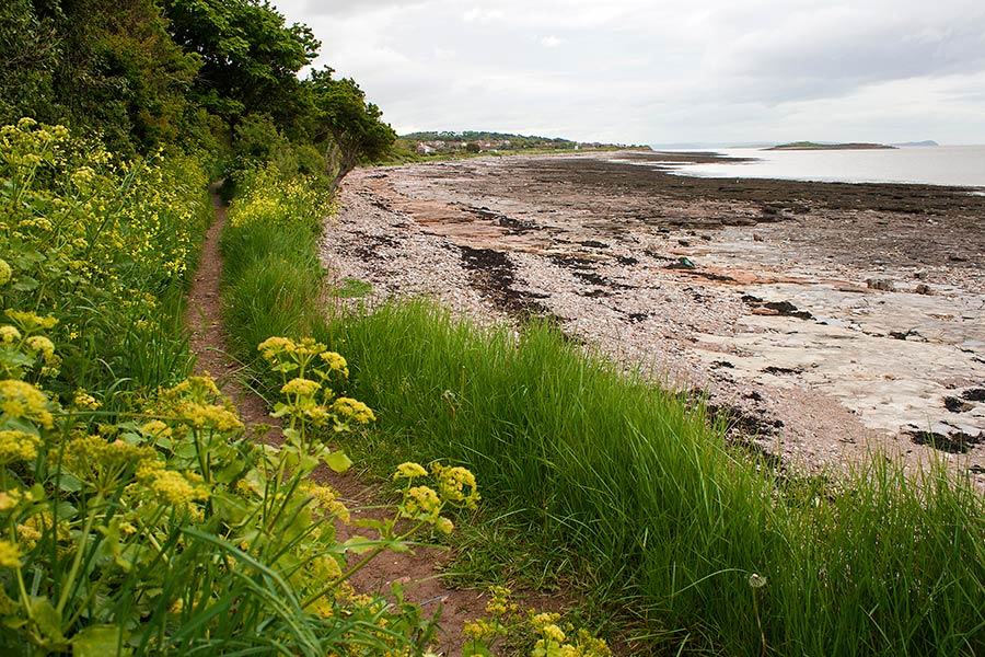 towards_sully Welsh Coast Path in South Wales